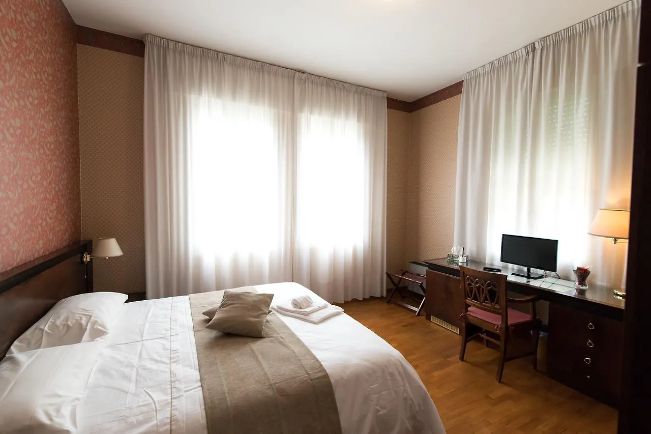 Hotel Villa Lussana Teolo